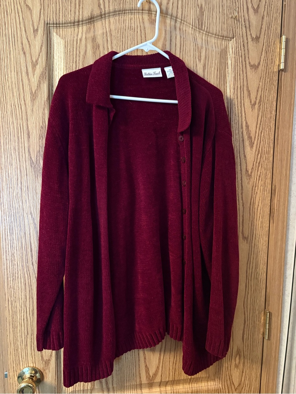 Classic Women’s Button-Front Cardigan Sweater in Burgundy - feels velvety